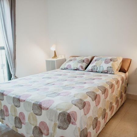 Apartamento Cala De Nerja-Lovely Екстер'єр фото